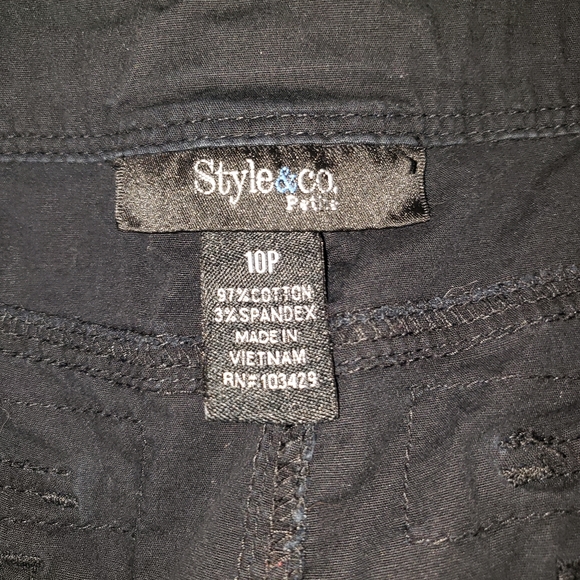 Short - Picture 2 of 3